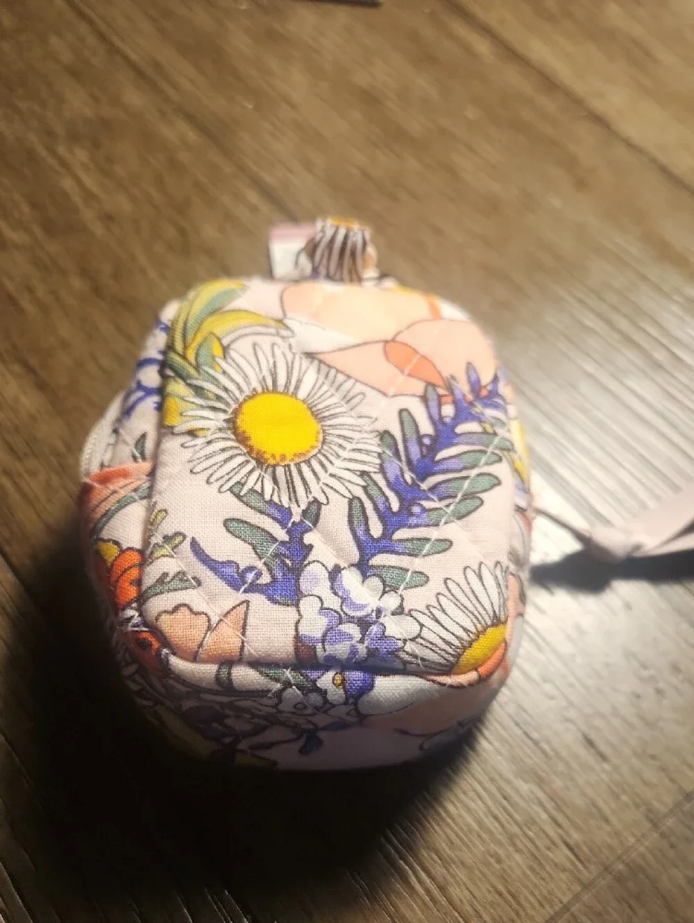 Vera Bradley Peach Floral Quilted Coin Pouch